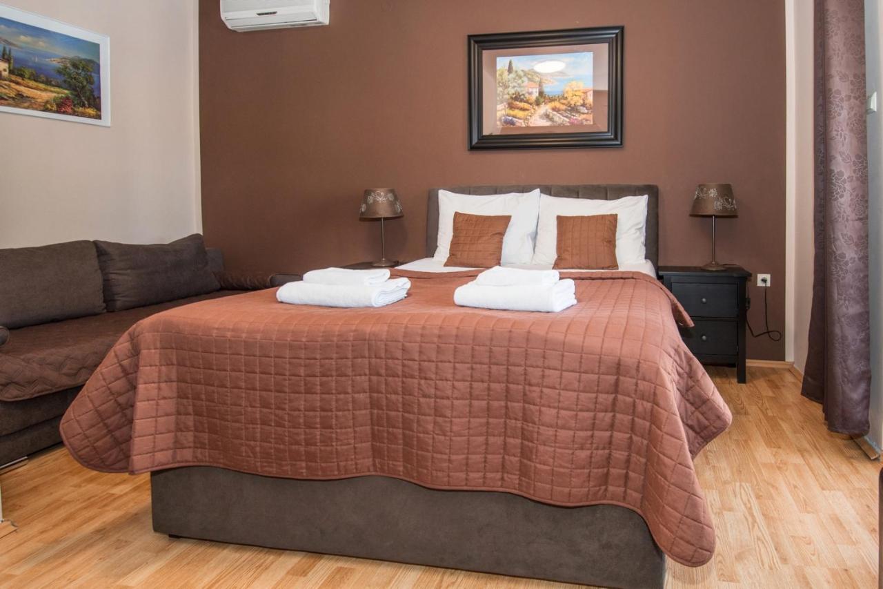 Bed & Breakfast Anita Медулин Экстерьер фото
