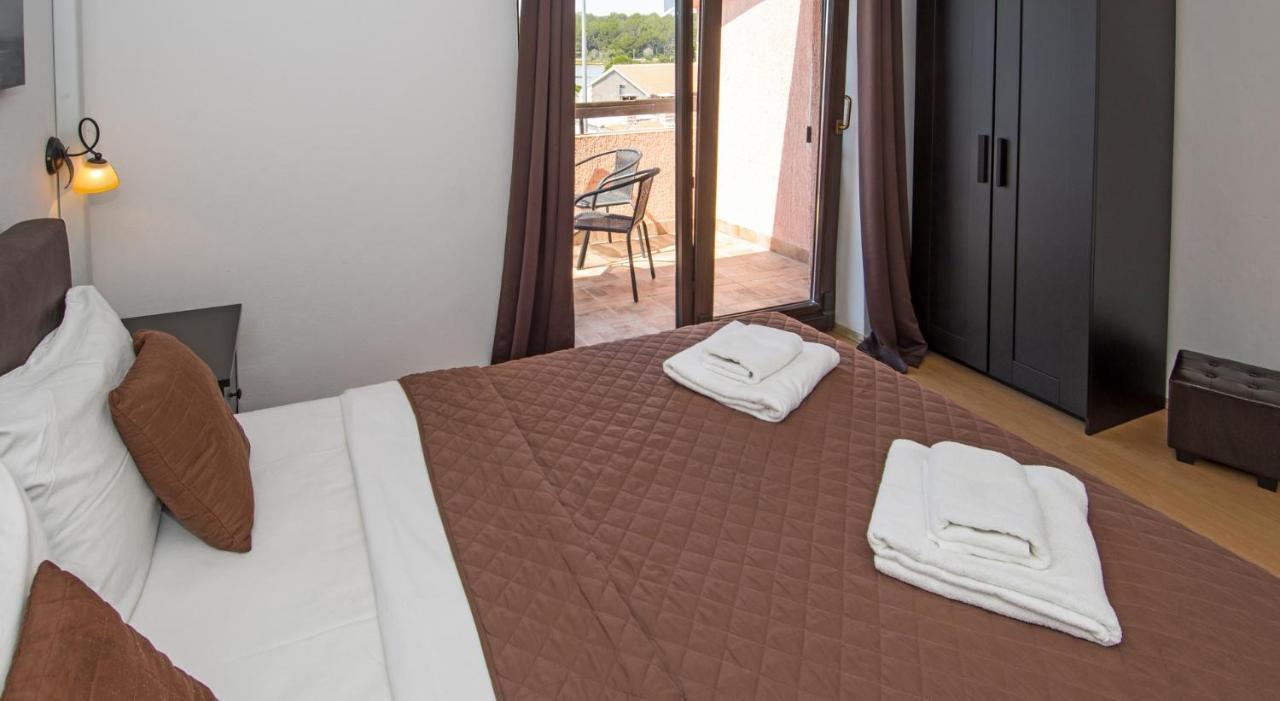 Bed & Breakfast Anita Медулин Экстерьер фото